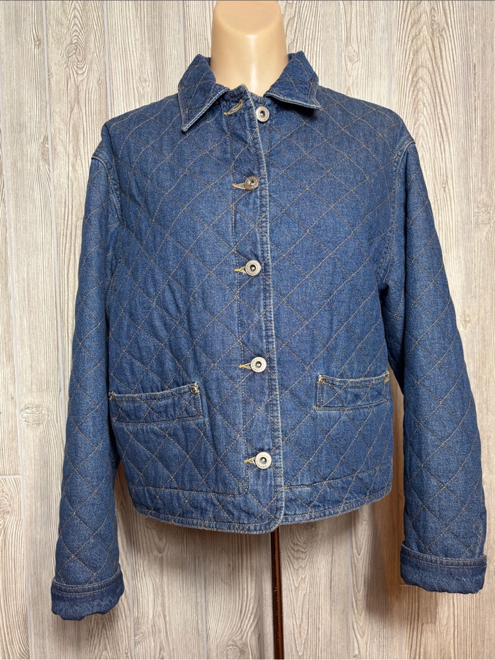 Lizwear Vintage Quilted Cropped Denim Jacket - Size Small